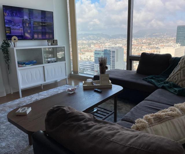 Appartement Elegant High Rise In La Wparking 5 Star View Los Angeles