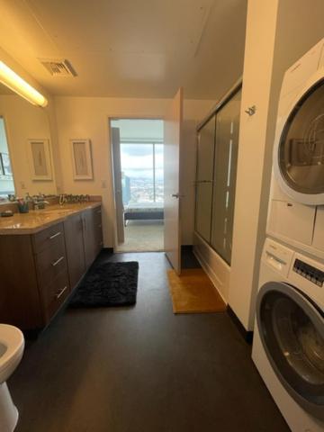 Elegant High Rise In La Wparking 5 Star View Appartement